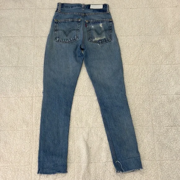 Re/Done Vintage Levis Jeans Size 23 - Picture 5 of 7